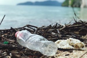 plastic_bottle_ocean